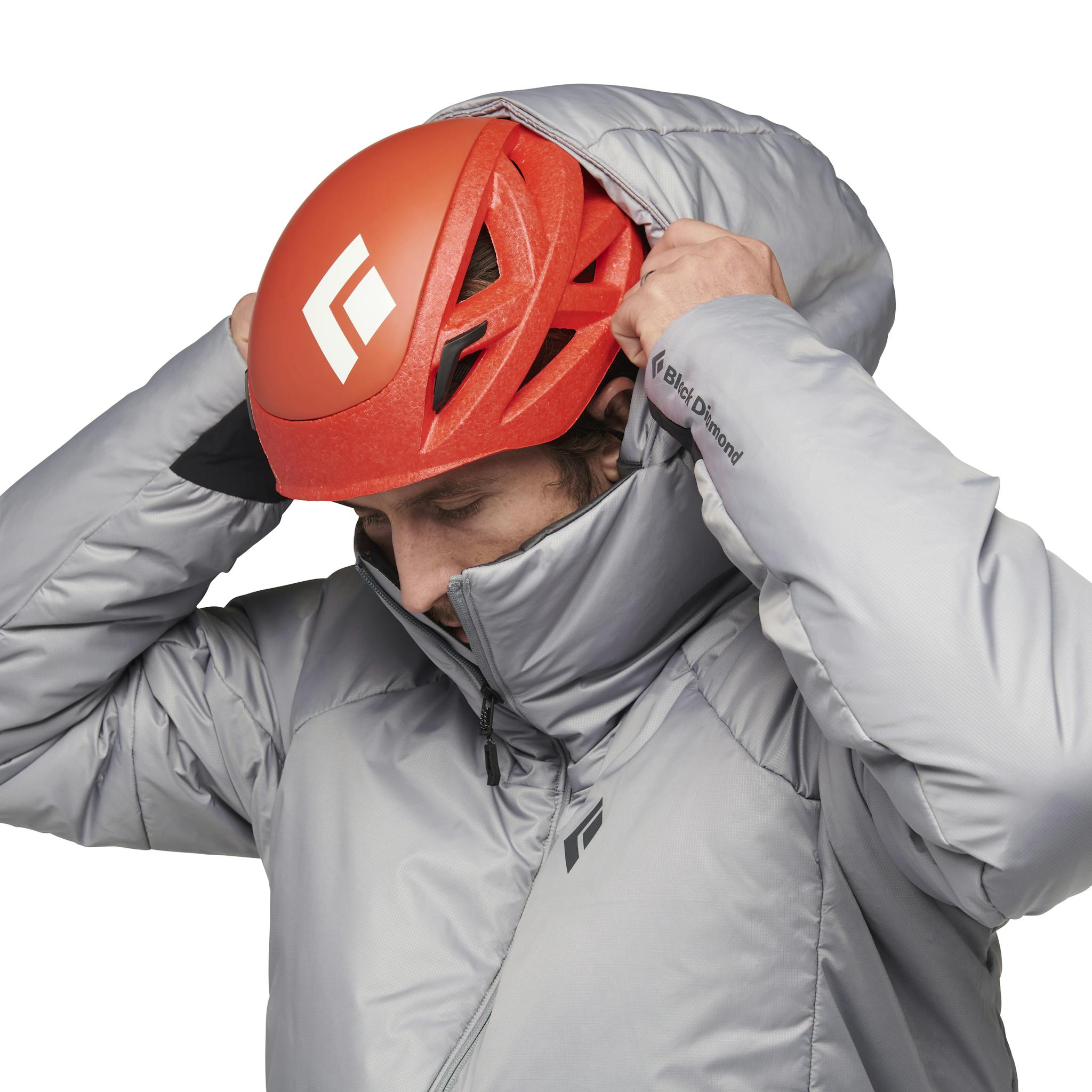 Capuche réglable compatible avec un casque d'escalade