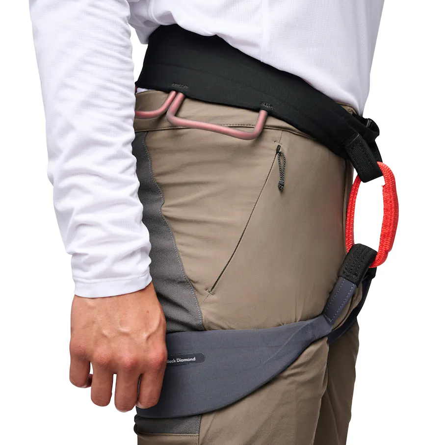 Two front zip pockets and right side zip are harness compatible.