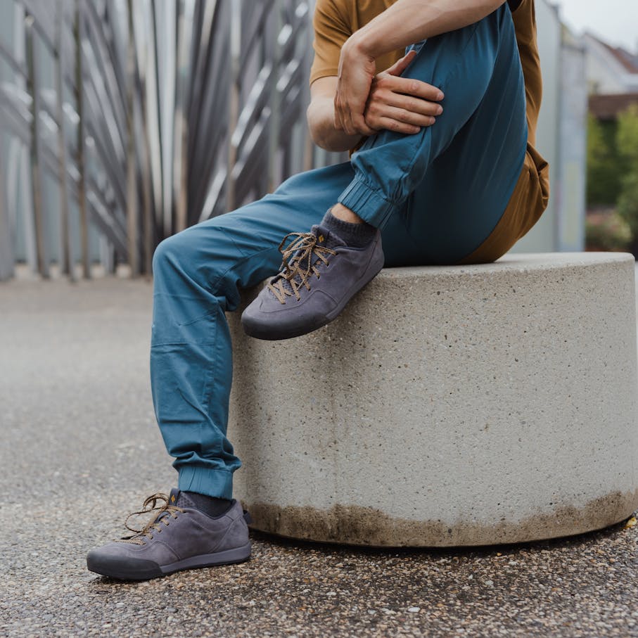 The Notion Pant provides a comfortable, breathable fit